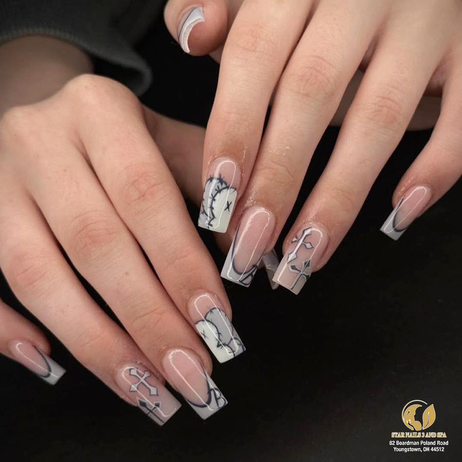 Trending July Nail Ideas